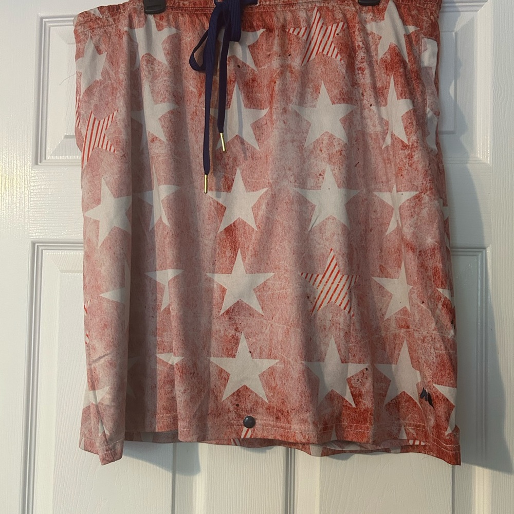 Red and White Star Patterned Skirt